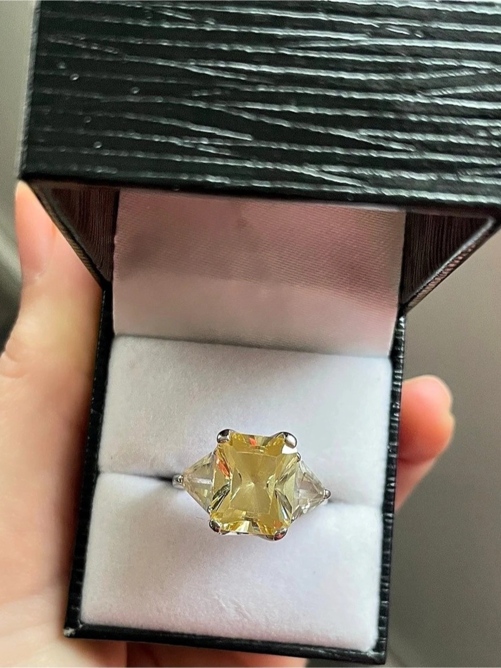 Stunning Vintage RSC 925 Canary Yellow & Trillion CZ Statement Ring | SZ 7